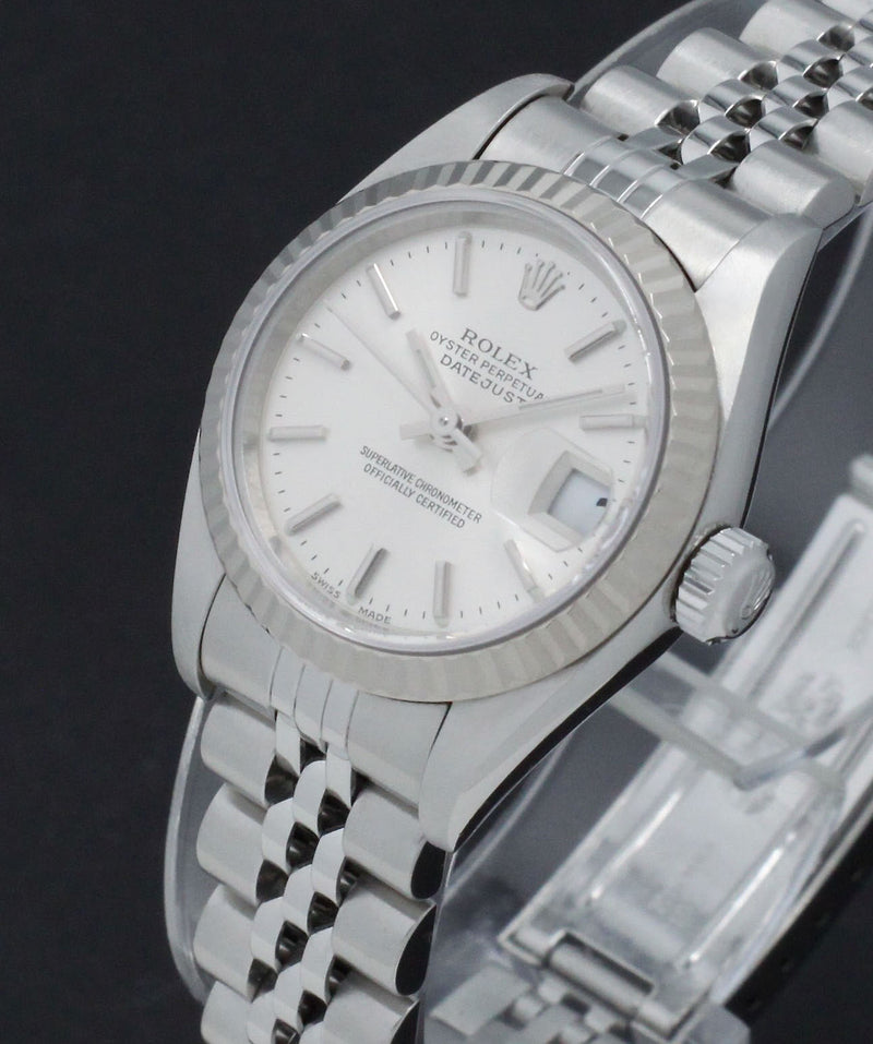 Rolex Oyster Perpetual Lady Datejust 79174 - 2002 - Rolex horloge - Rolex kopen - Rolex dames horloge - Trophies Watches