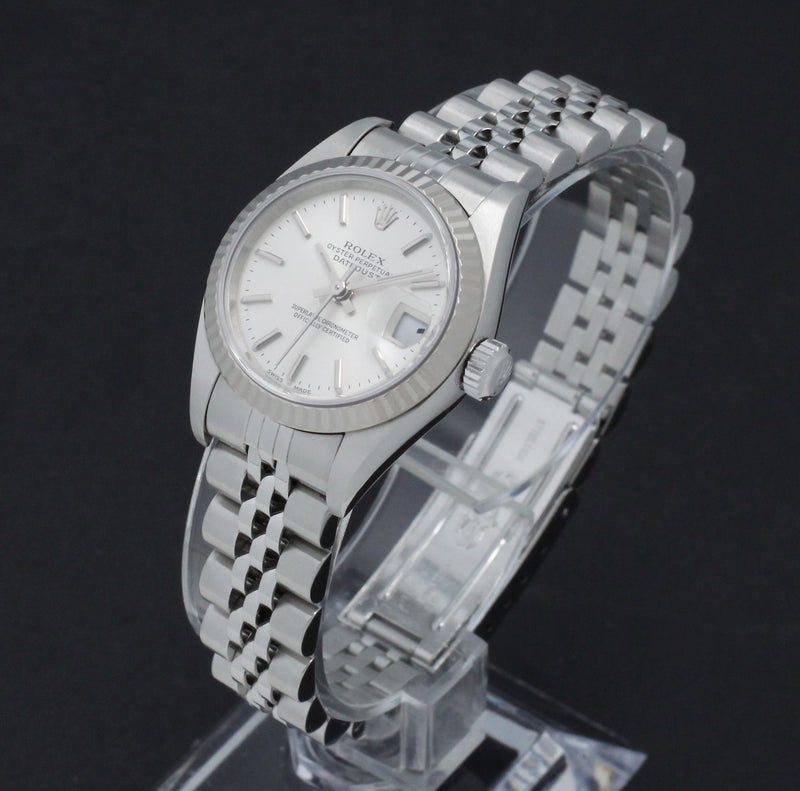 Rolex Oyster Perpetual Lady Datejust 79174 - 2002 - Rolex horloge - Rolex kopen - Rolex dames horloge - Trophies Watches