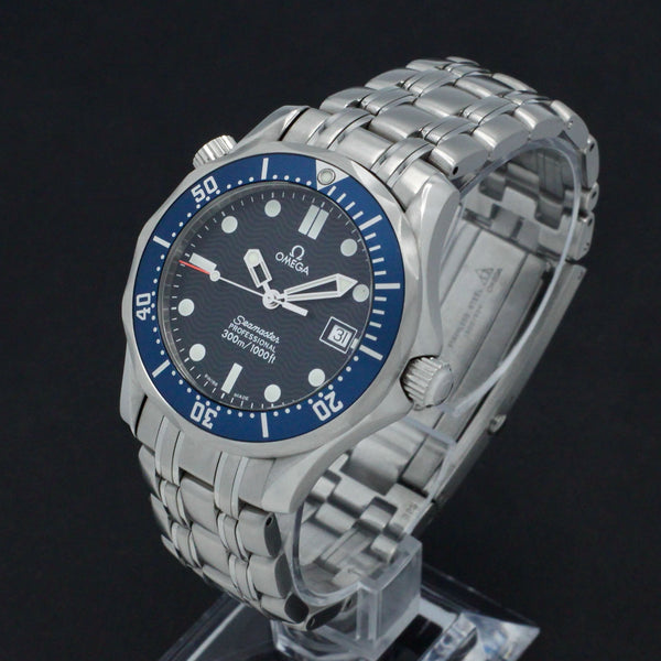 Omega Seamaster Diver 300 M 2561.80.00 - 1999 - Omega horloge - Omega kopen - Omega heren horloge - Trophies Watches