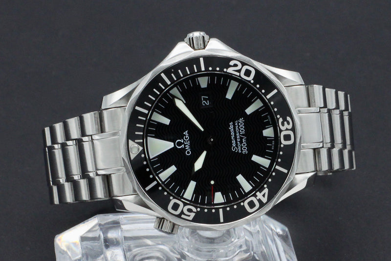 Omega Seamaster Diver 300 M 2264.50.00 - 2005 - Omega horloge - Omega kopen - Omega heren horloge - Trophies Watches