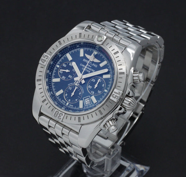 Breitling Chronomat AB011511 - Breitling horloge - Breitling kopen - Breitling heren horloge - Trophies Watches