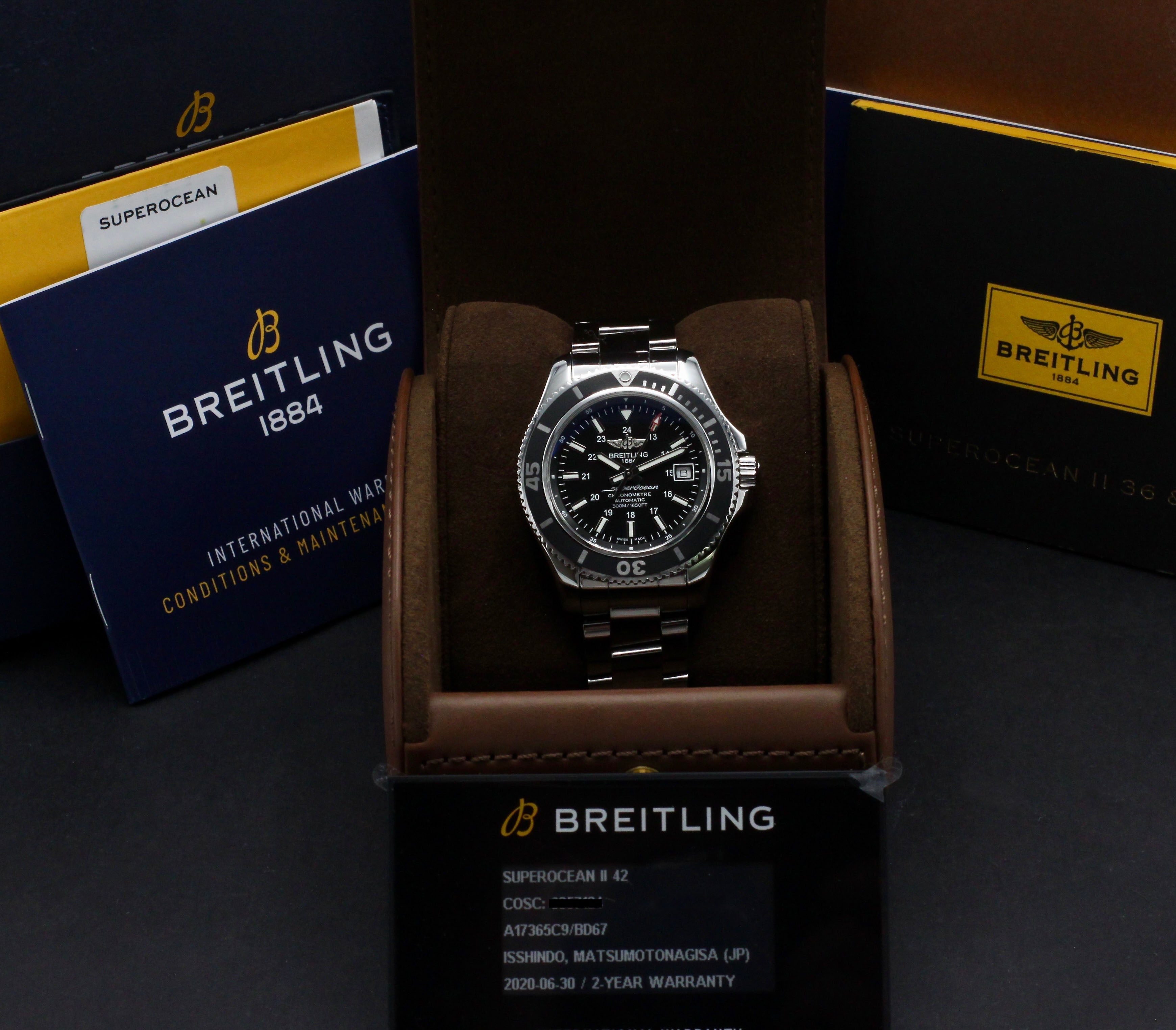 Breitling Superocean 42 A17365 - 2020 - Breitling horloge - Breitling kopen - Breitling heren horloge - Trophies Watches