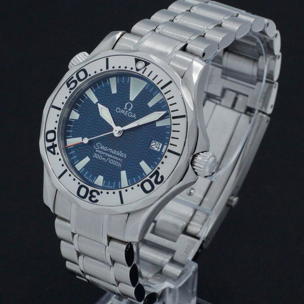 Omega Seamaster Diver 300 M 2263.80.00 - 1998 - Omega horloge - Omega kopen - Omega heren horloge - Trophies Watches