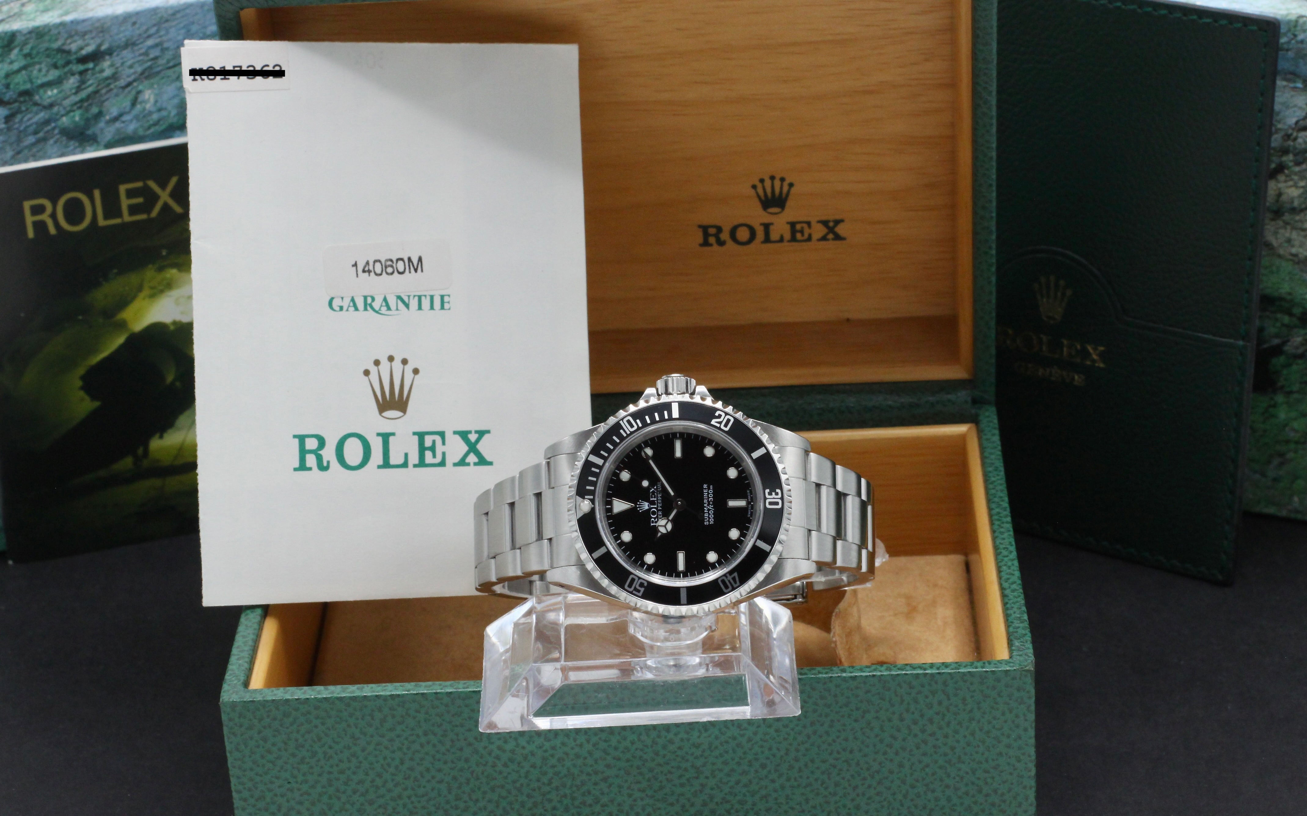 Rolex Submariner 14060M - 2001 - Rolex horloge - Rolex kopen - Rolex heren horloge - Trophies Watches