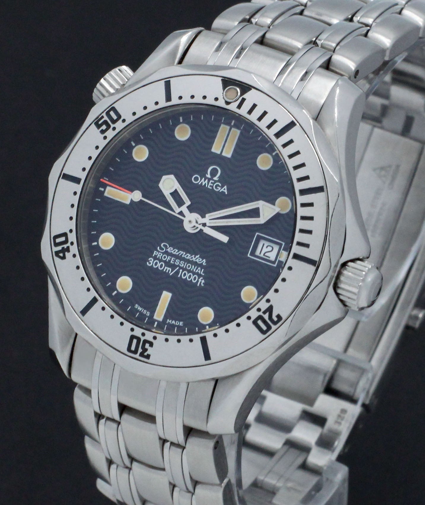 Omega Seamaster Diver 300 M 2562.80.00 - 1995 - Omega horloge - Omega kopen - Omega heren horloge - Trophies Watches