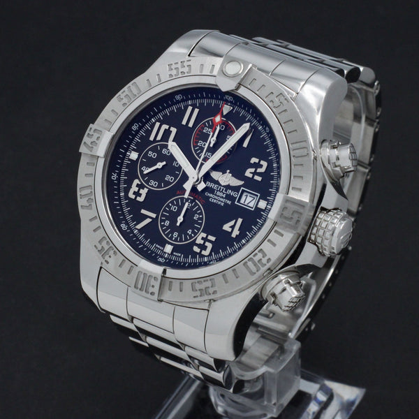 Breitling Super Avenger II A13371 - 2014 - Breitling horloge - Breitling kopen - Breitling heren horloge - Trophies Watches