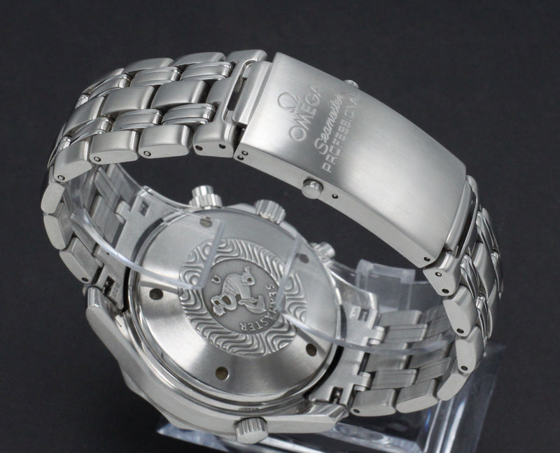 Omega Seamaster Diver 300 M 2589.30.00 - 2000 - Omega horloge - Omega kopen - Omega heren horloge - Trophies Watches